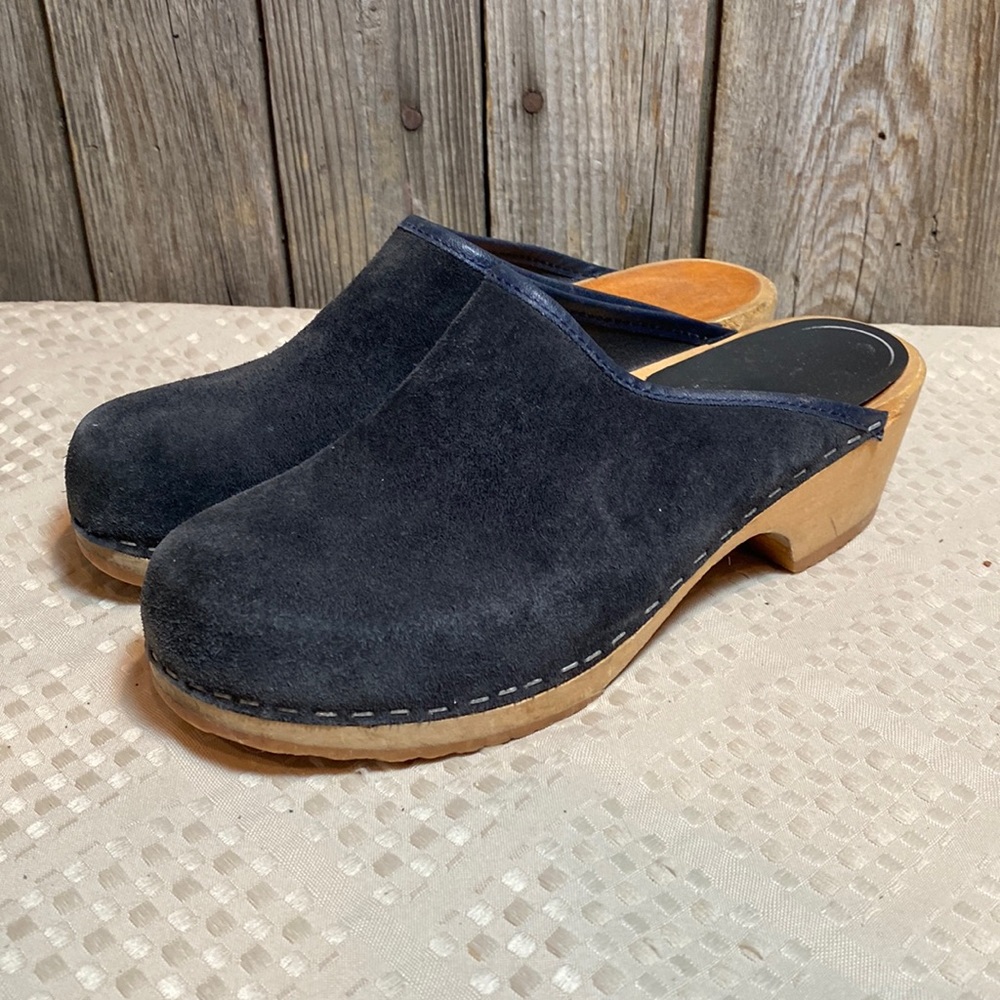 Trolls Vintage Blue Suede Clogs Mules